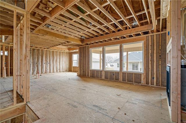 25010 W 89th Terrace, Lenexa, KS 66227