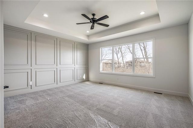 25010 W 89th Terrace, Lenexa, KS 66227