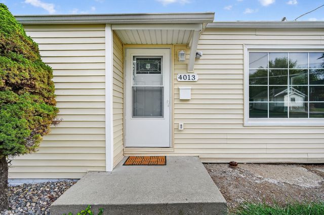 4013 8th Street, Des Moines, IA 50313