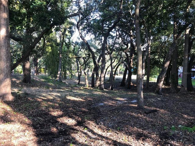 4407 S SHADE AVENUE, Sarasota, FL 34231