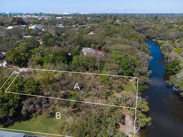 4407 S SHADE AVENUE, Sarasota, FL 34231