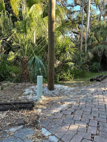 4407 S SHADE AVENUE, Sarasota, FL 34231