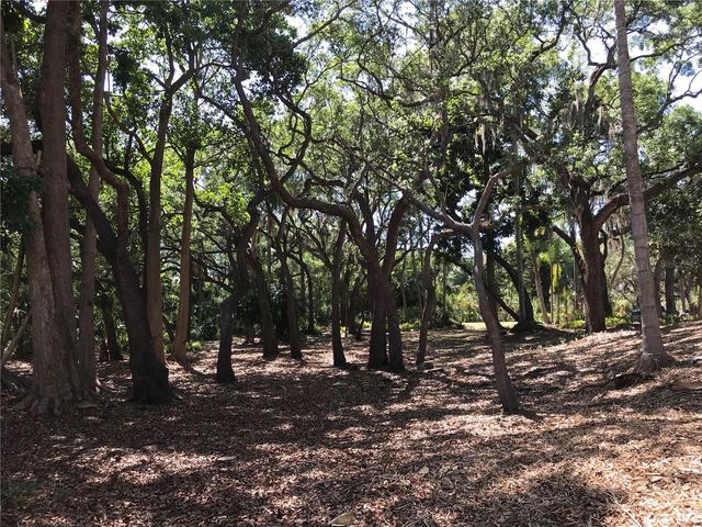 4407 S SHADE AVENUE, Sarasota, FL 34231