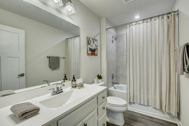 149 Country Oaks Lane, Wando, SC 29492