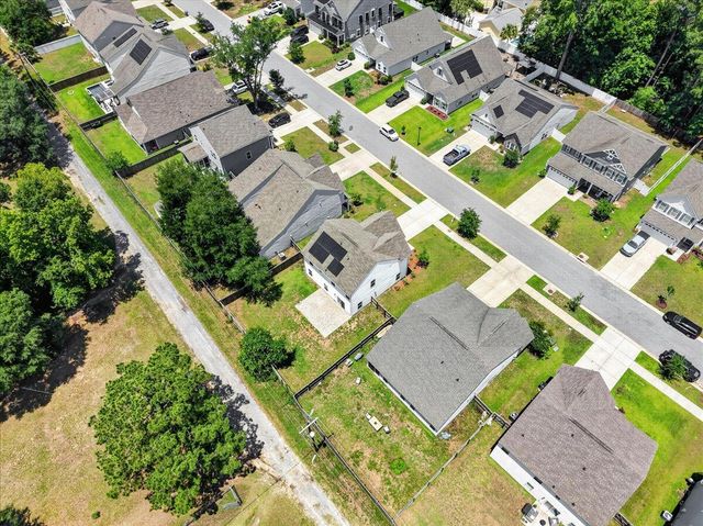 149 Country Oaks Lane, Wando, SC 29492