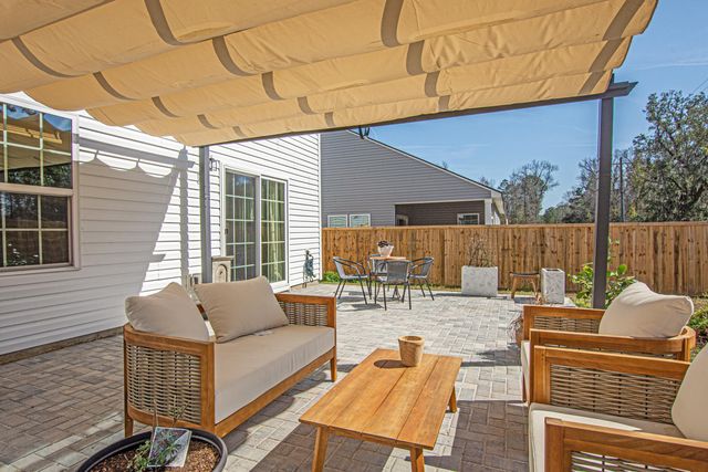149 Country Oaks Lane, Wando, SC 29492