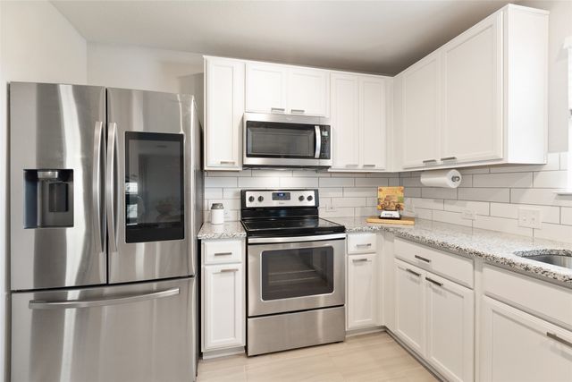 2055 Wildcat Trail, Crandall, TX 75114