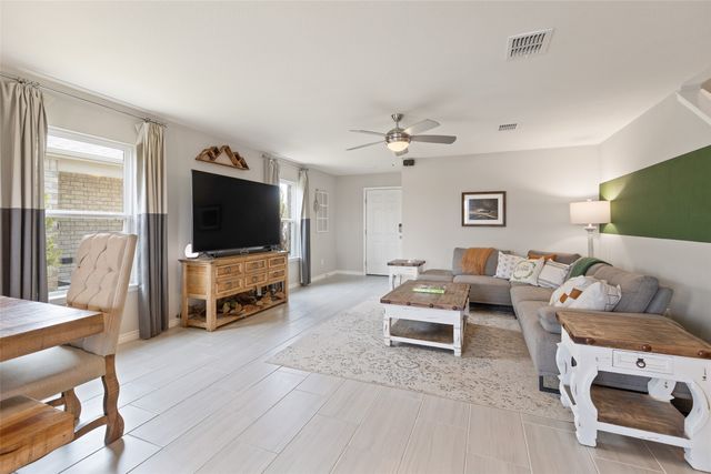 2055 Wildcat Trail, Crandall, TX 75114