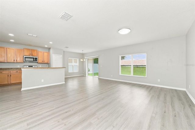 642 BLACK EAGLE DRIVE, Groveland, FL 34736