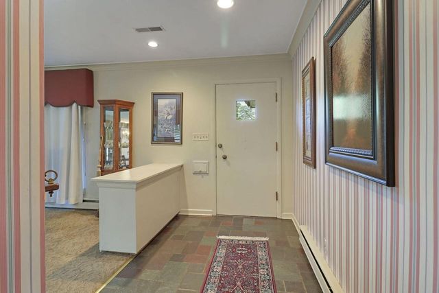7769 3rd AVENUE, Kenosha, WI 53143