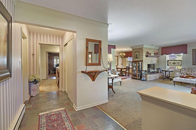 7769 3rd AVENUE, Kenosha, WI 53143