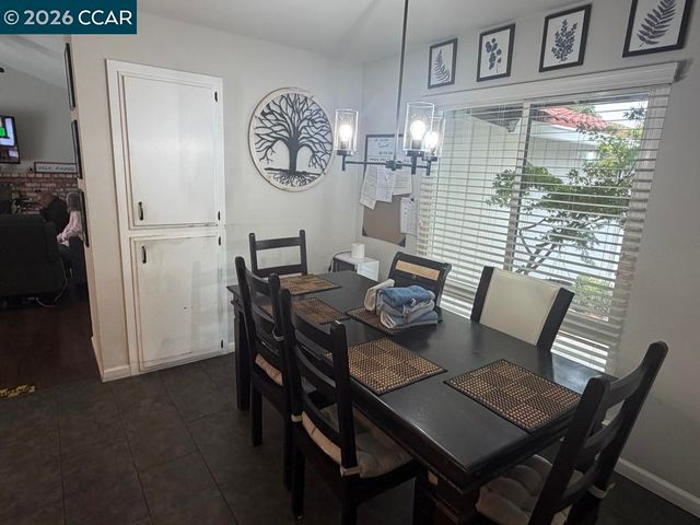 1408 Oakmont Pl, Pittsburg, CA 94565