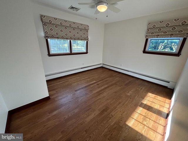 619 SMICK RD, Salem, NJ 08079