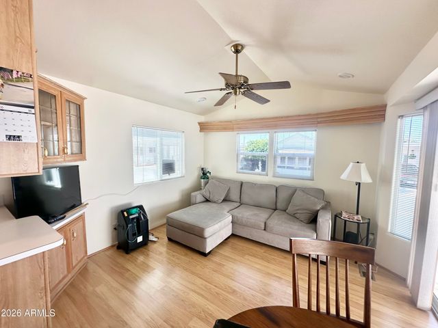 111 S GREENFIELD Road 809, Mesa, AZ 85206