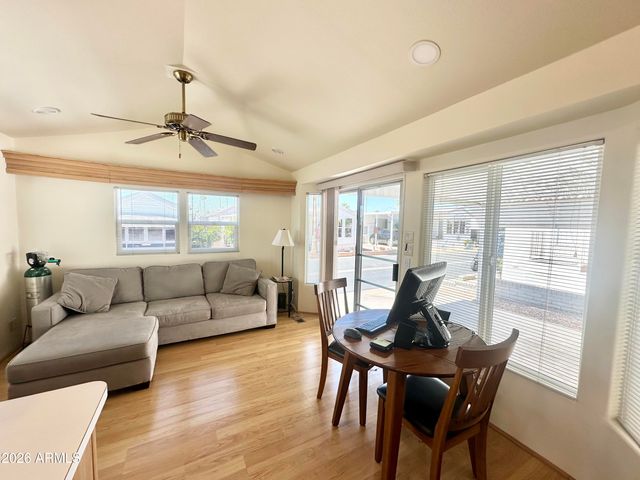 111 S GREENFIELD Road 809, Mesa, AZ 85206