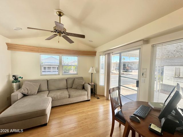 111 S GREENFIELD Road 809, Mesa, AZ 85206