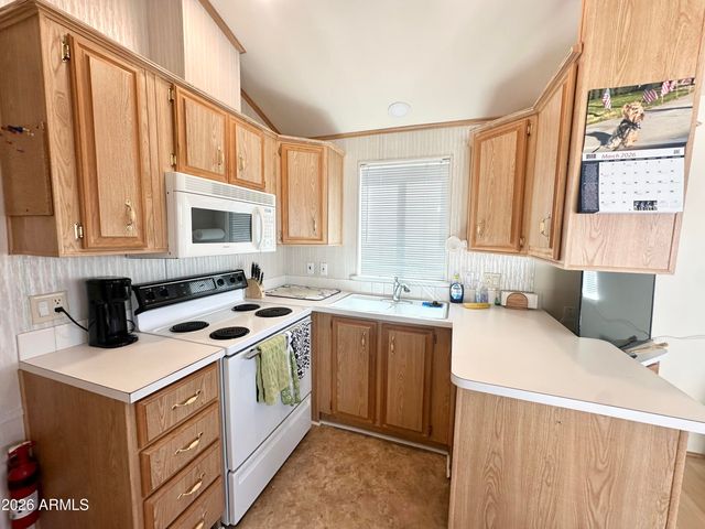 111 S GREENFIELD Road 809, Mesa, AZ 85206