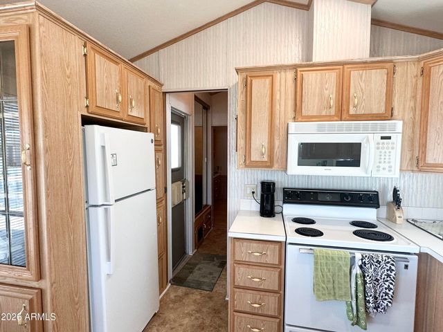 111 S GREENFIELD Road 809, Mesa, AZ 85206