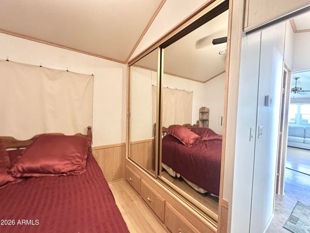 111 S GREENFIELD Road 809, Mesa, AZ 85206