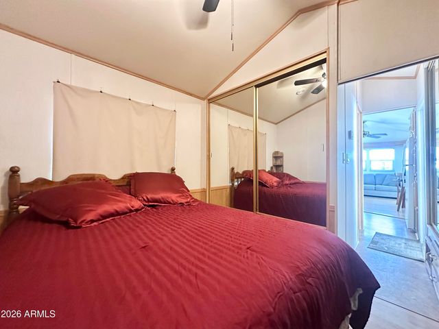 111 S GREENFIELD Road 809, Mesa, AZ 85206