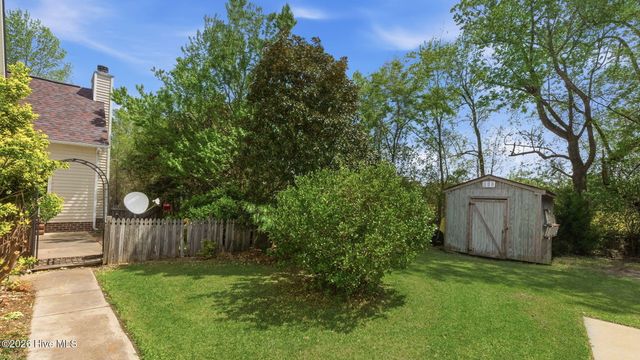 2485 Westminster Drive, Winterville, NC 28590
