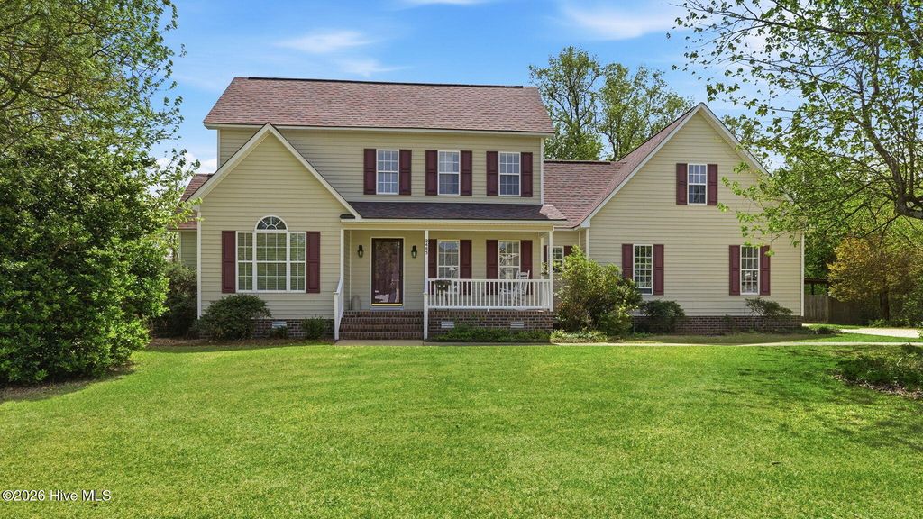 2485 Westminster Drive, Winterville, NC 28590