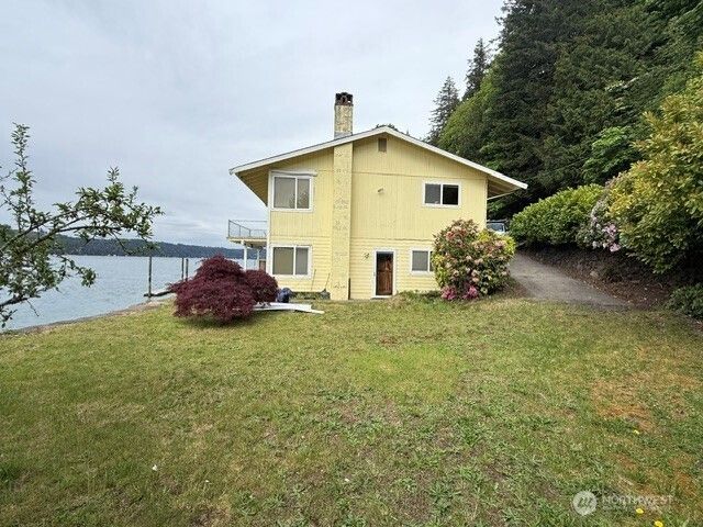 11071 E State Route 106, Union, WA 98592