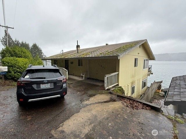 11071 E State Route 106, Union, WA 98592