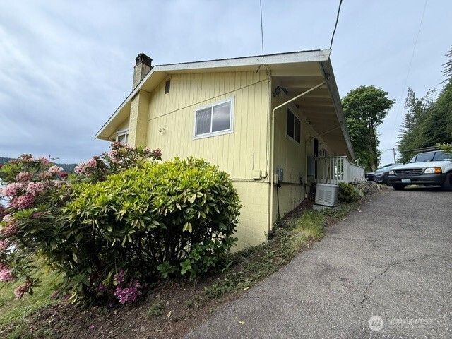 11071 E State Route 106, Union, WA 98592