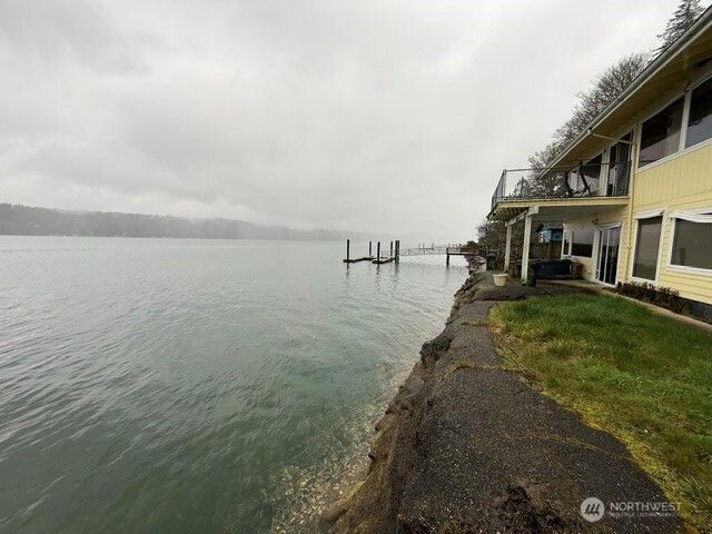 11071 E State Route 106, Union, WA 98592