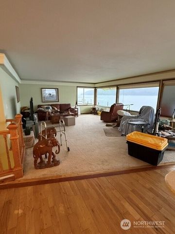 11071 E State Route 106, Union, WA 98592