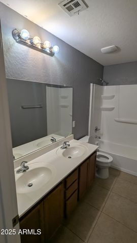 139 E TAYLOR Avenue, Coolidge, AZ 85128