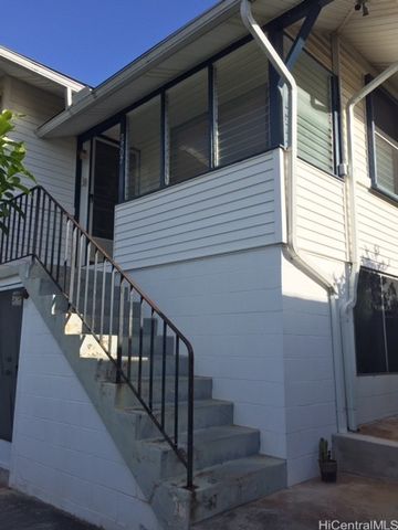 2207 St Louis Drive, Honolulu, HI 96822