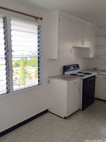 2207 St Louis Drive, Honolulu, HI 96822