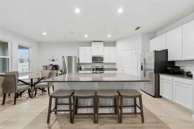 3242 HILL POINT STREET, Minneola, FL 34715