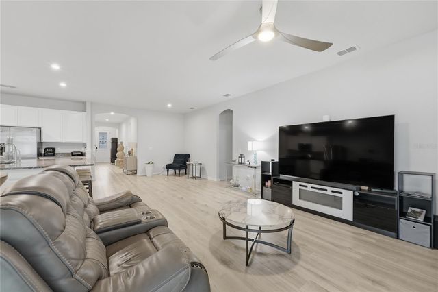 3242 HILL POINT STREET, Minneola, FL 34715