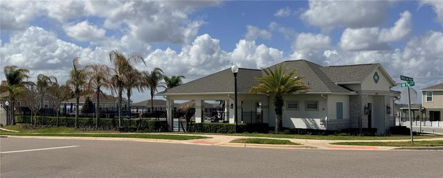 3242 HILL POINT STREET, Minneola, FL 34715