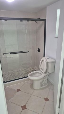 3355 W 68th St 119, Hialeah, FL 33018