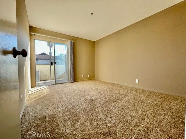 17181 ELM Street 4, Huntington Beach, CA 92647