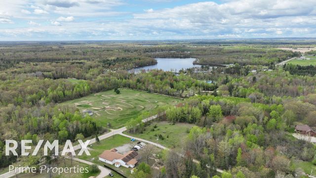 3837 Sage Lake Road, Lupton, MI 48635