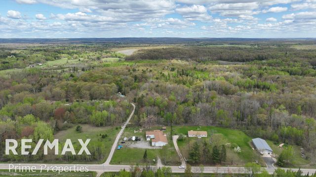 3837 Sage Lake Road, Lupton, MI 48635