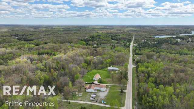 3837 Sage Lake Road, Lupton, MI 48635