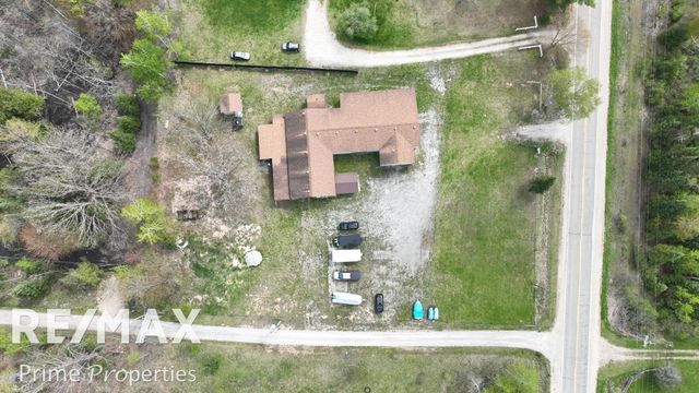 3837 Sage Lake Road, Lupton, MI 48635