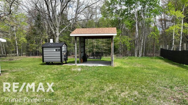 3837 Sage Lake Road, Lupton, MI 48635
