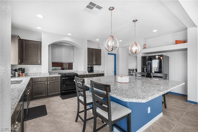 5946 Ancient Peaks Avenue, Las Vegas, NV 89141