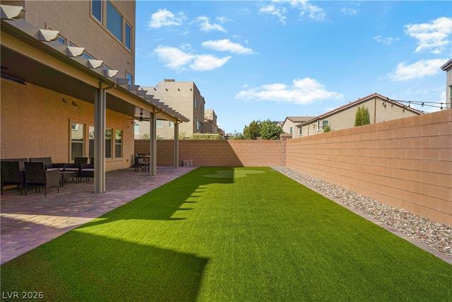 5946 Ancient Peaks Avenue, Las Vegas, NV 89141