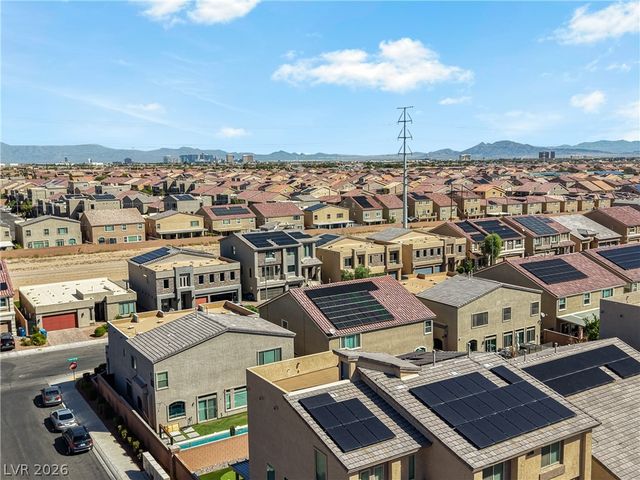 5946 Ancient Peaks Avenue, Las Vegas, NV 89141