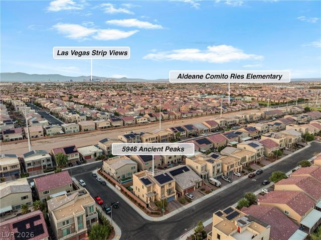 5946 Ancient Peaks Avenue, Las Vegas, NV 89141