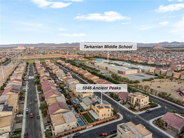 5946 Ancient Peaks Avenue, Las Vegas, NV 89141