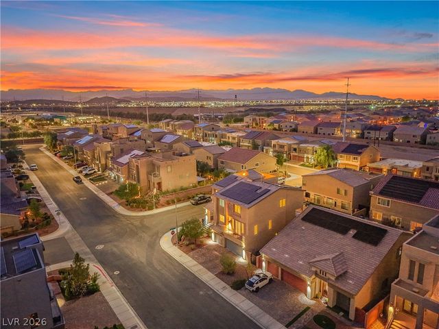 5946 Ancient Peaks Avenue, Las Vegas, NV 89141